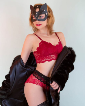 Black Lace Set